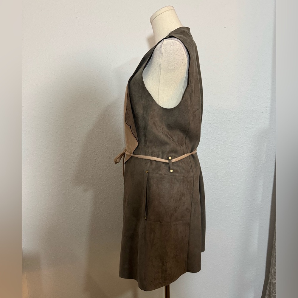 Fate Faux Suede Tie Waist Vest Tan & Brown Vest size Large - Picture 5 of 15